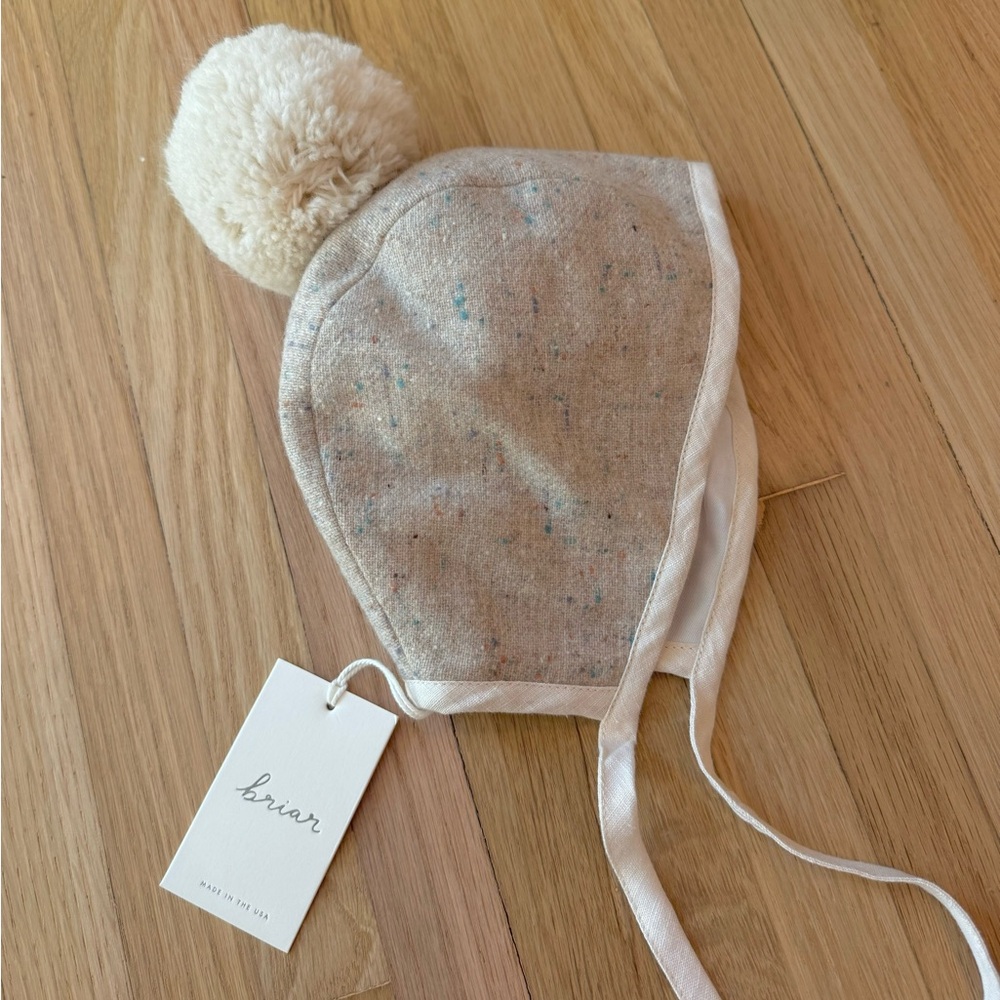 Briar Pom Bonnet